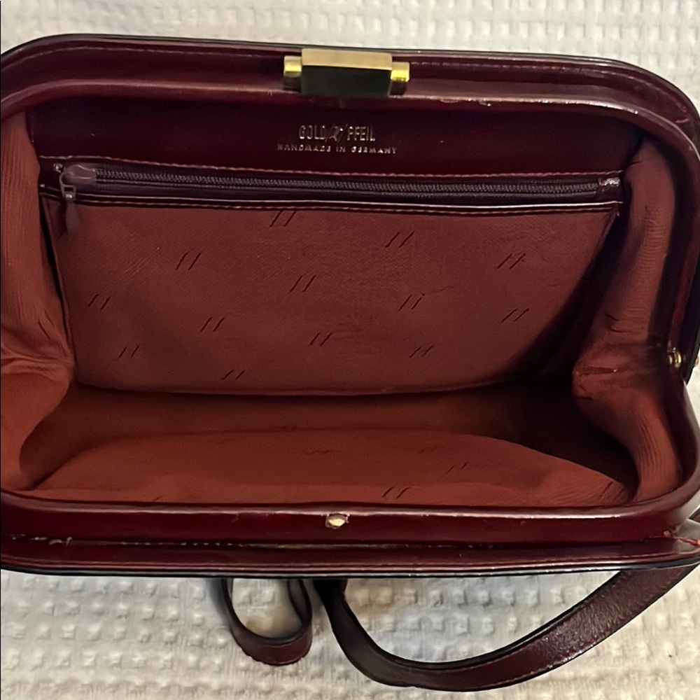 Goldpfeil Burgundy Leather Shoulder Bag  (REHAB) - Picture 10 of 13